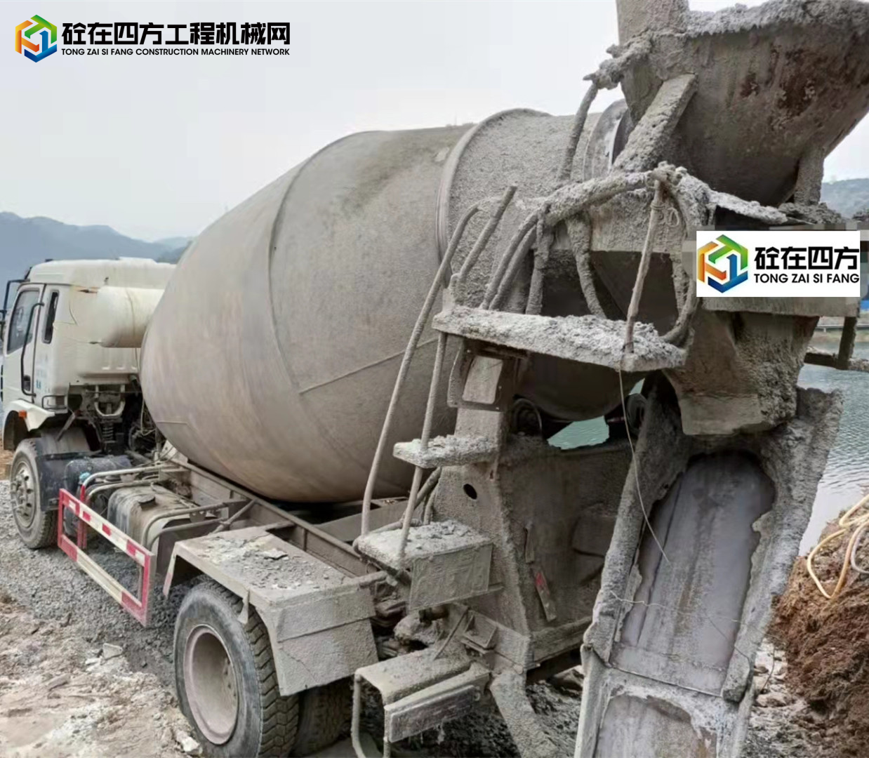 https://images.tongzsf.com/tong/truck_machine/20211102/16180a5a90dadf.jpg