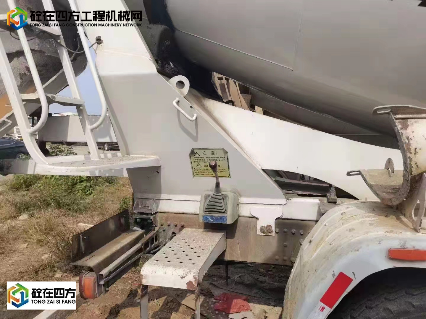 https://images.tongzsf.com/tong/truck_machine/20211102/16180ad8bb4d8d.jpg