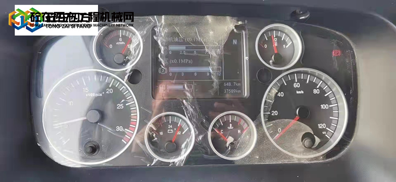 https://images.tongzsf.com/tong/truck_machine/20211102/16180d58534820.jpg