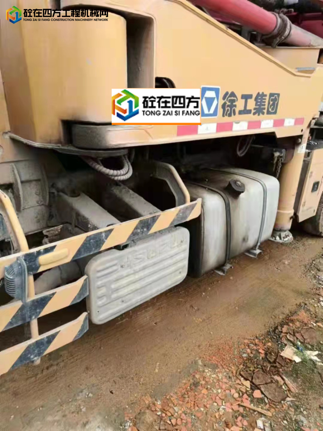 https://images.tongzsf.com/tong/truck_machine/20211102/16180f9b1eb3a3.jpg