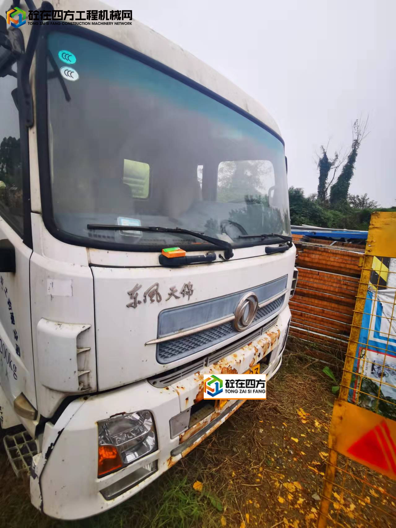 https://images.tongzsf.com/tong/truck_machine/20211103/16181e840e8a8c.jpg