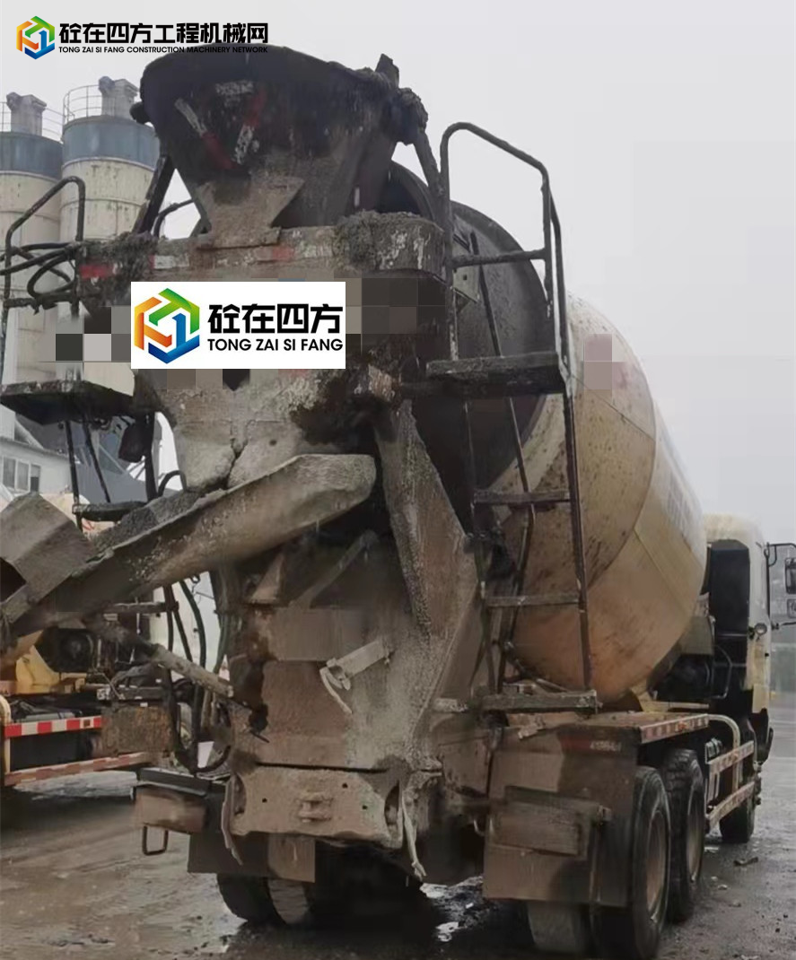 https://images.tongzsf.com/tong/truck_machine/20211103/161822f8530ff6.jpg