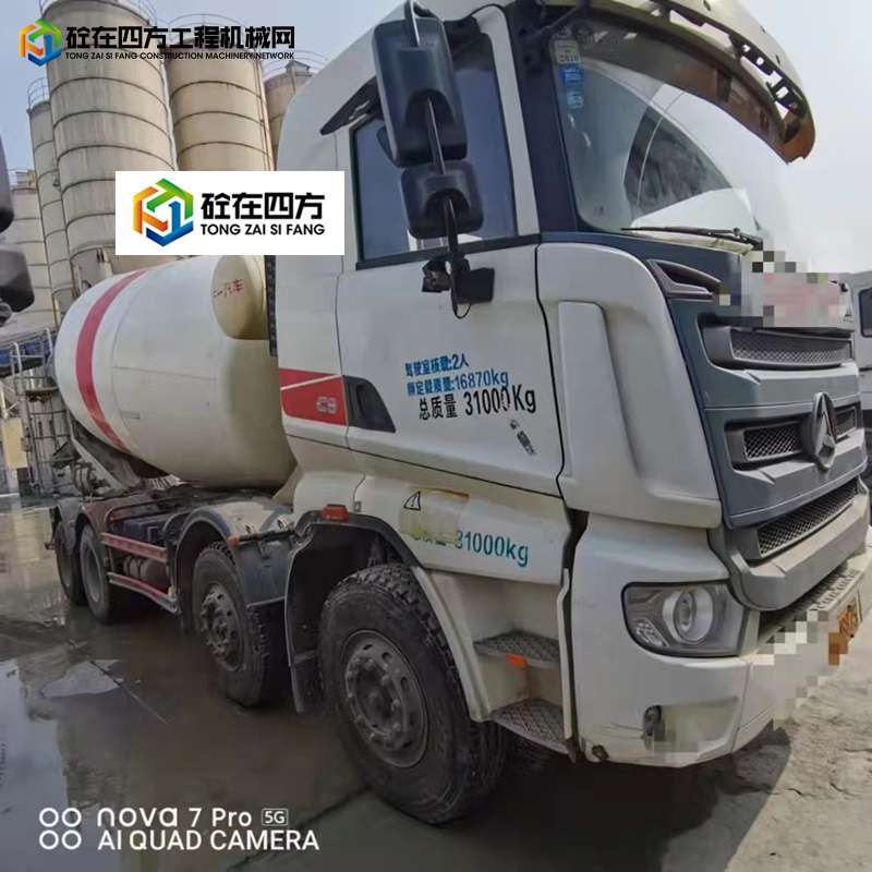 https://images.tongzsf.com/tong/truck_machine/20211105/16184d3f44aee2.jpg