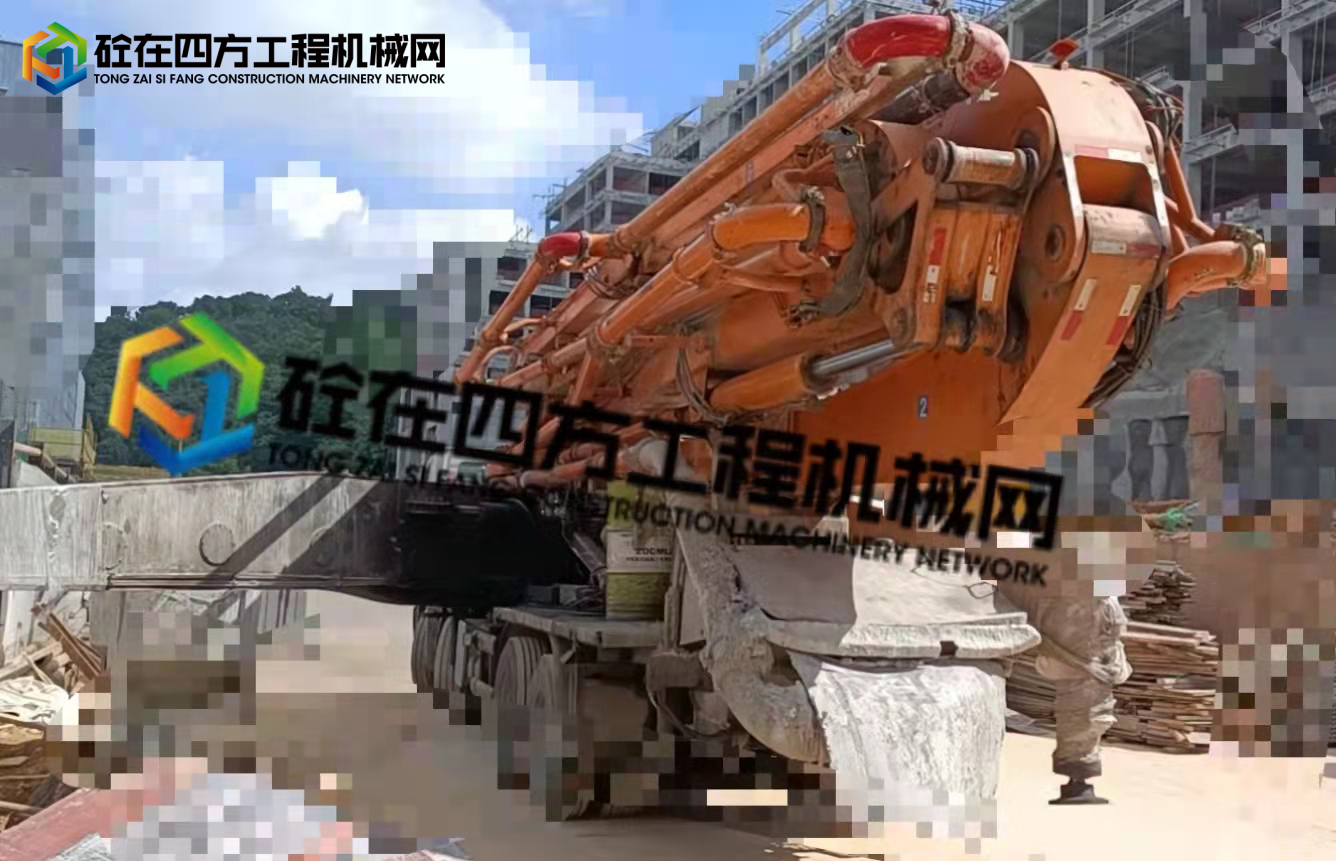 https://images.tongzsf.com/tong/truck_machine/20211108/16188f2cd0ce2f.jpg