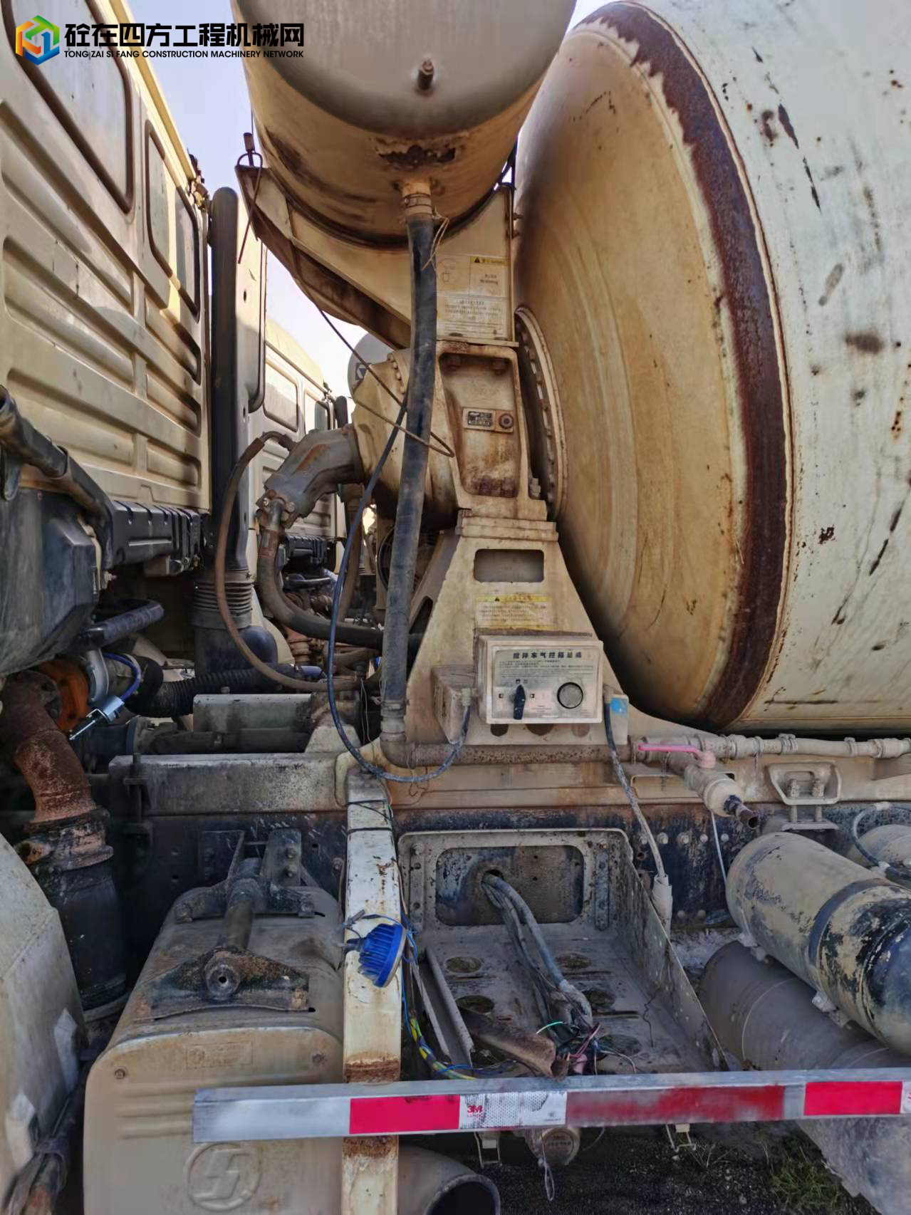 https://images.tongzsf.com/tong/truck_machine/20211109/16189ce19cdf8b.jpg