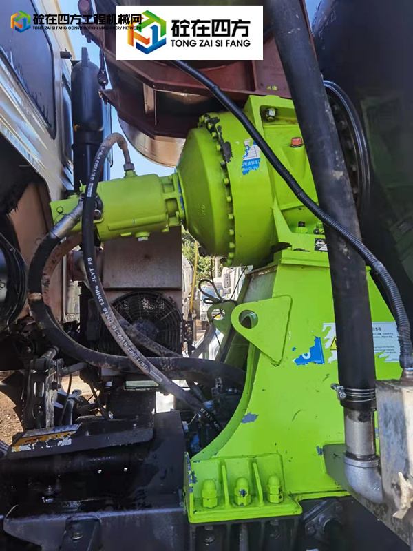 https://images.tongzsf.com/tong/truck_machine/20211109/1618a21f1a2e54.jpg