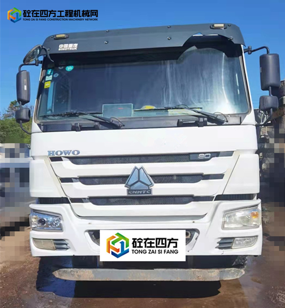 https://images.tongzsf.com/tong/truck_machine/20211109/1618a21f8a9211.jpg