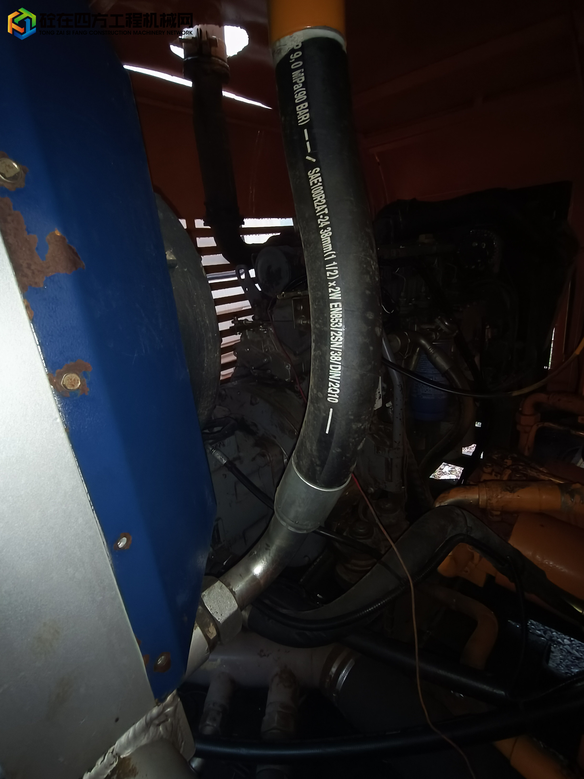 https://images.tongzsf.com/tong/truck_machine/20211110/1618b18f9df3d9.jpg