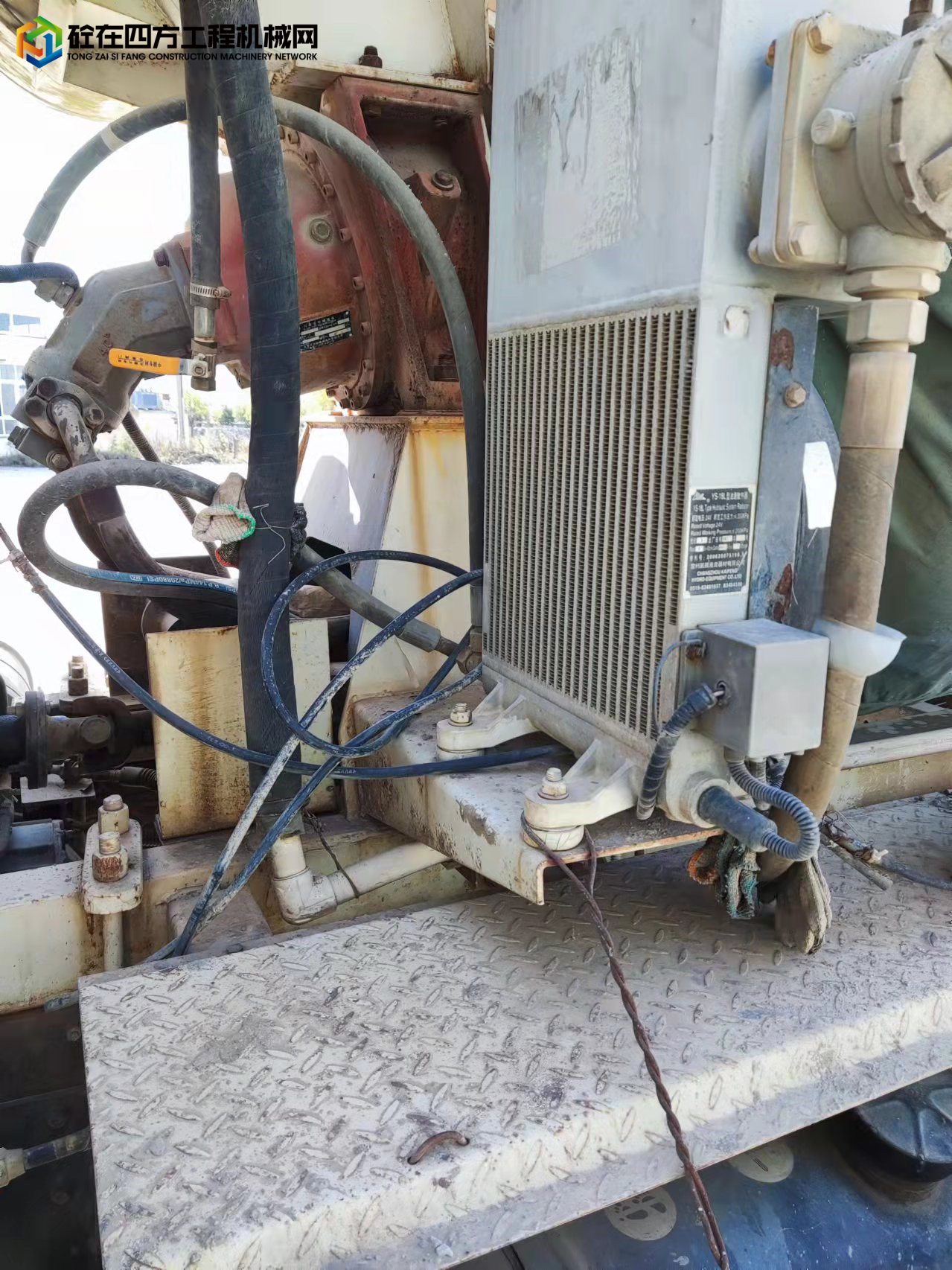 https://images.tongzsf.com/tong/truck_machine/20211110/1618b27663e128.jpg