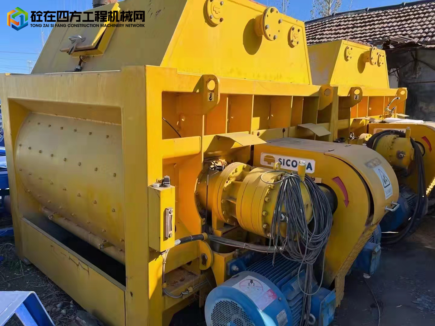 https://images.tongzsf.com/tong/truck_machine/20211110/1618b797b4dd38.jpg