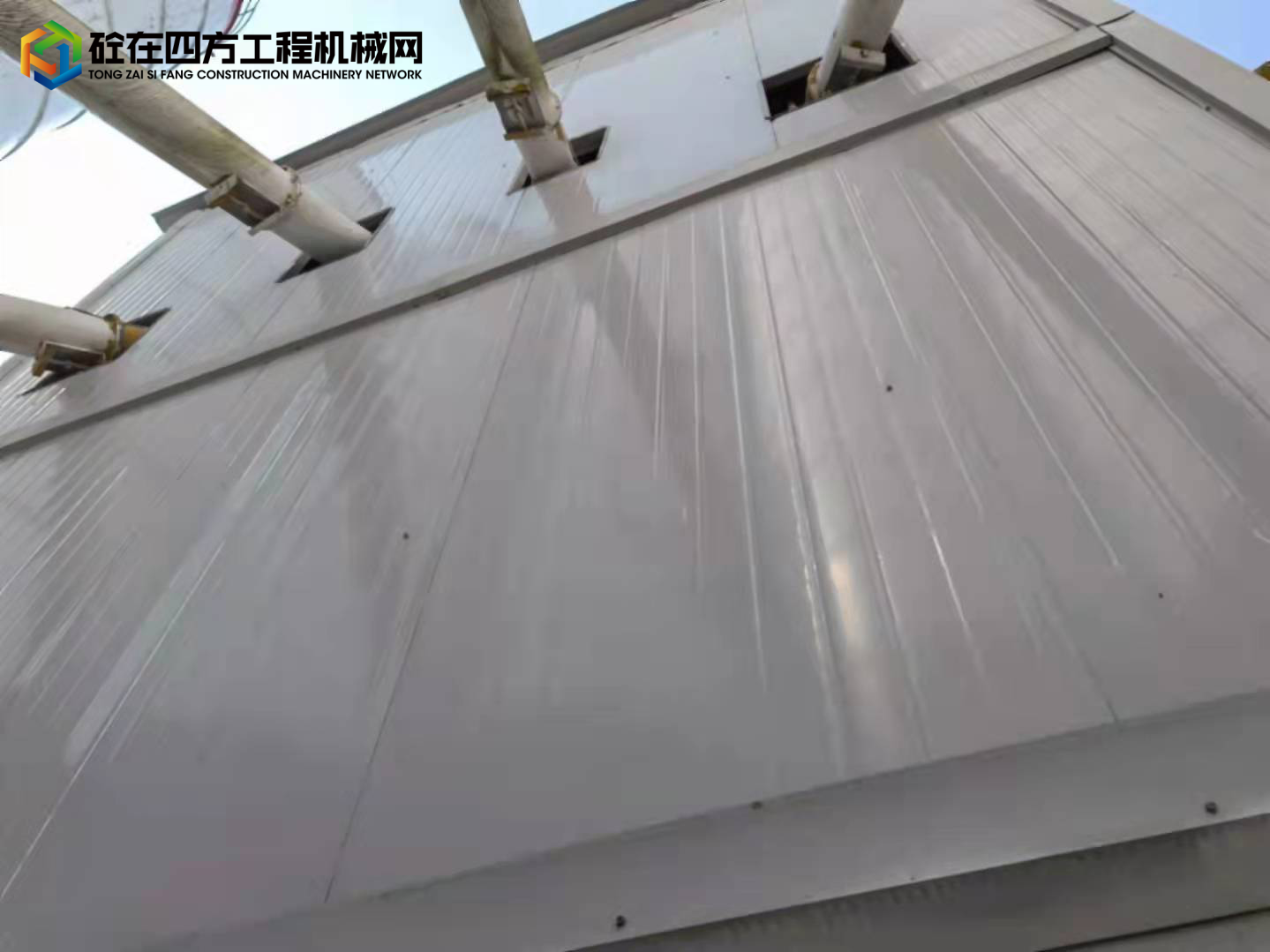https://images.tongzsf.com/tong/truck_machine/20211110/1618b8f42db6d1.jpg
