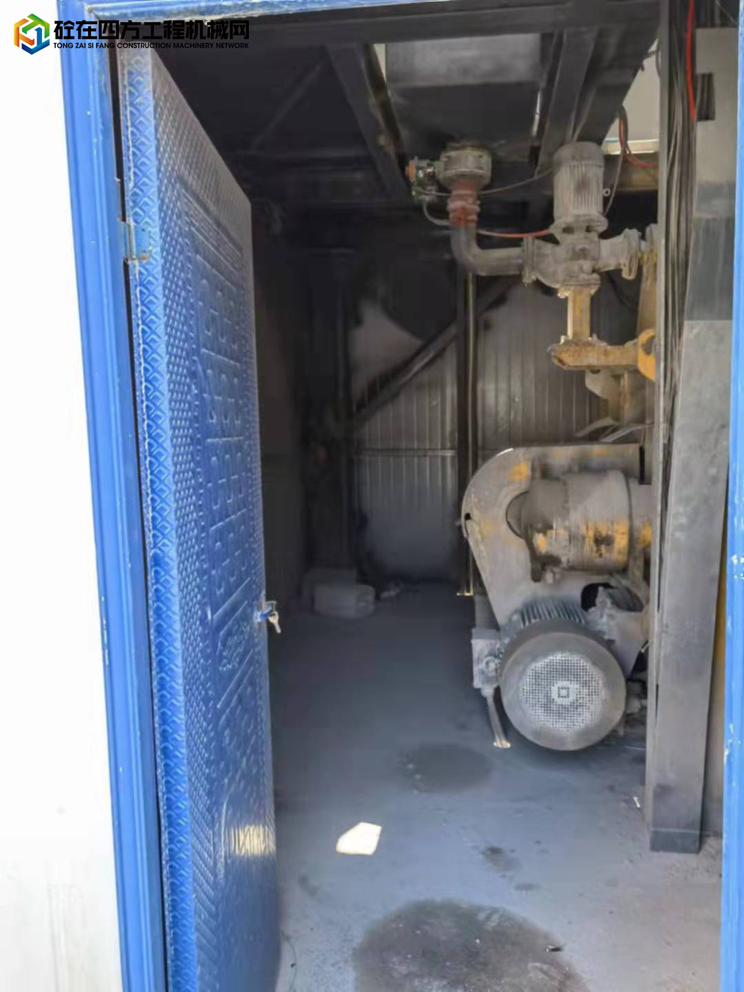 https://images.tongzsf.com/tong/truck_machine/20211110/1618b8f43abacb.jpg