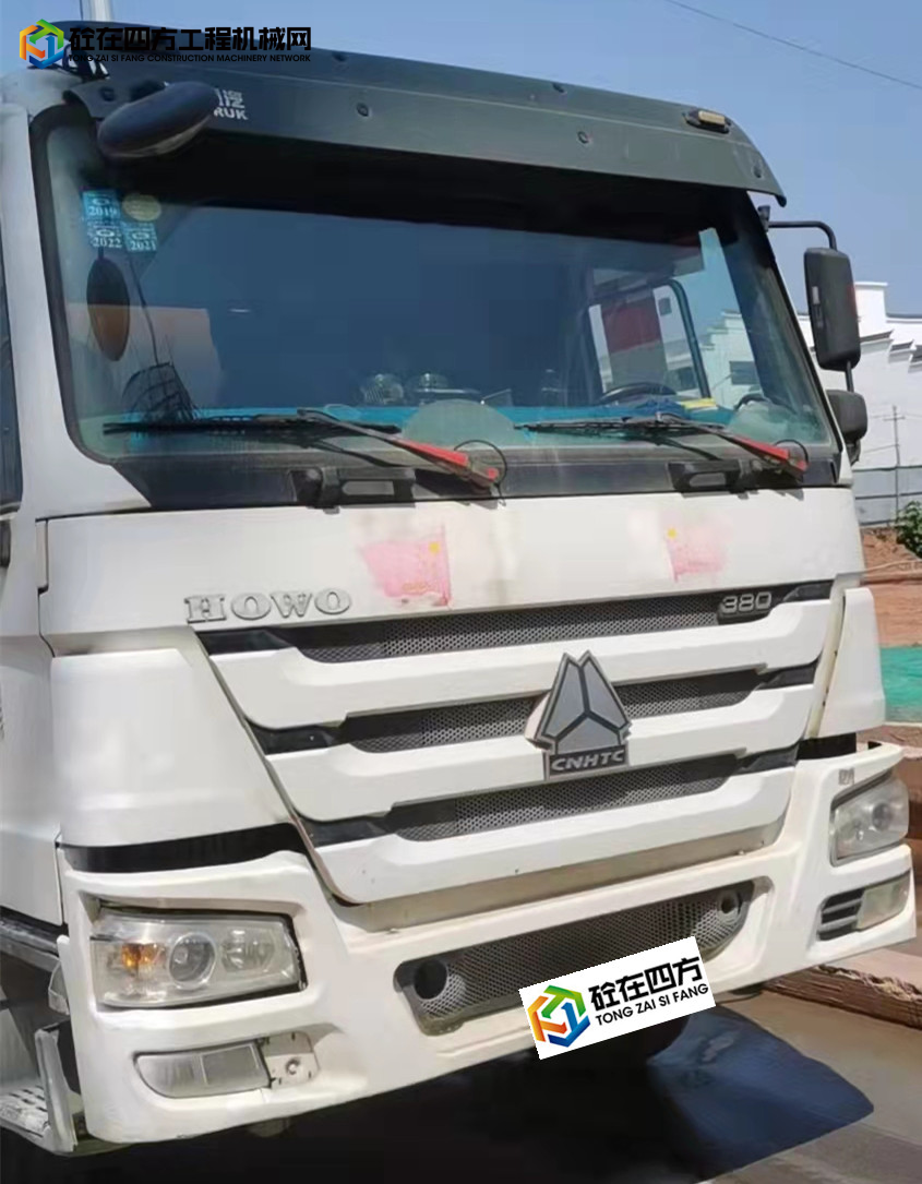 https://images.tongzsf.com/tong/truck_machine/20211111/1618c7d8814e3a.jpg
