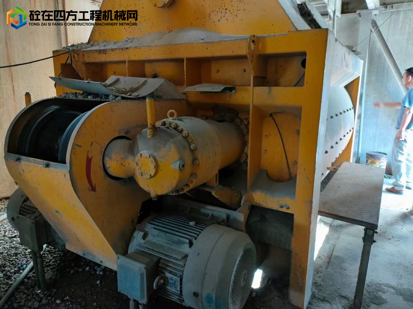 https://images.tongzsf.com/tong/truck_machine/20211111/1618cc728984a5.jpg