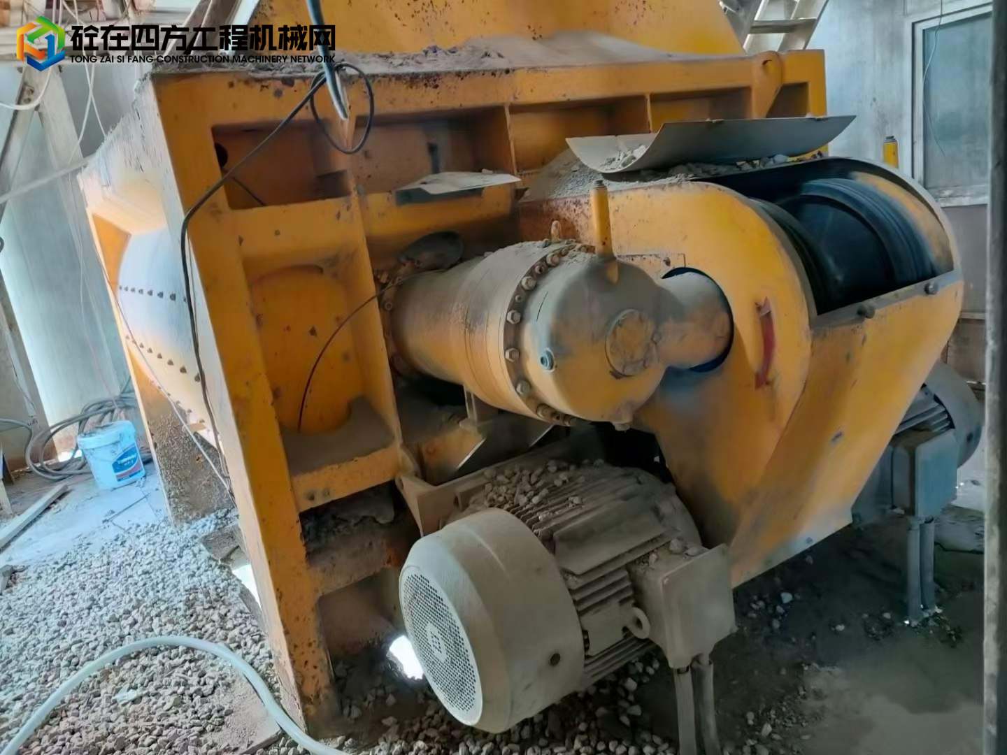 https://images.tongzsf.com/tong/truck_machine/20211111/1618cc72983e32.jpg