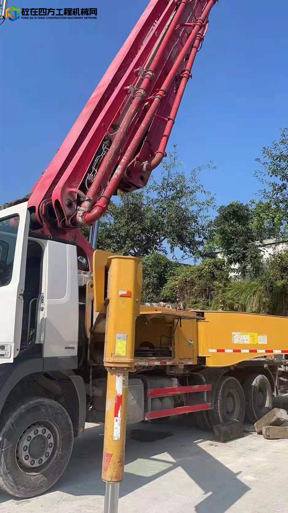 https://images.tongzsf.com/tong/truck_machine/20211111/1618cca03b5c3d.jpg