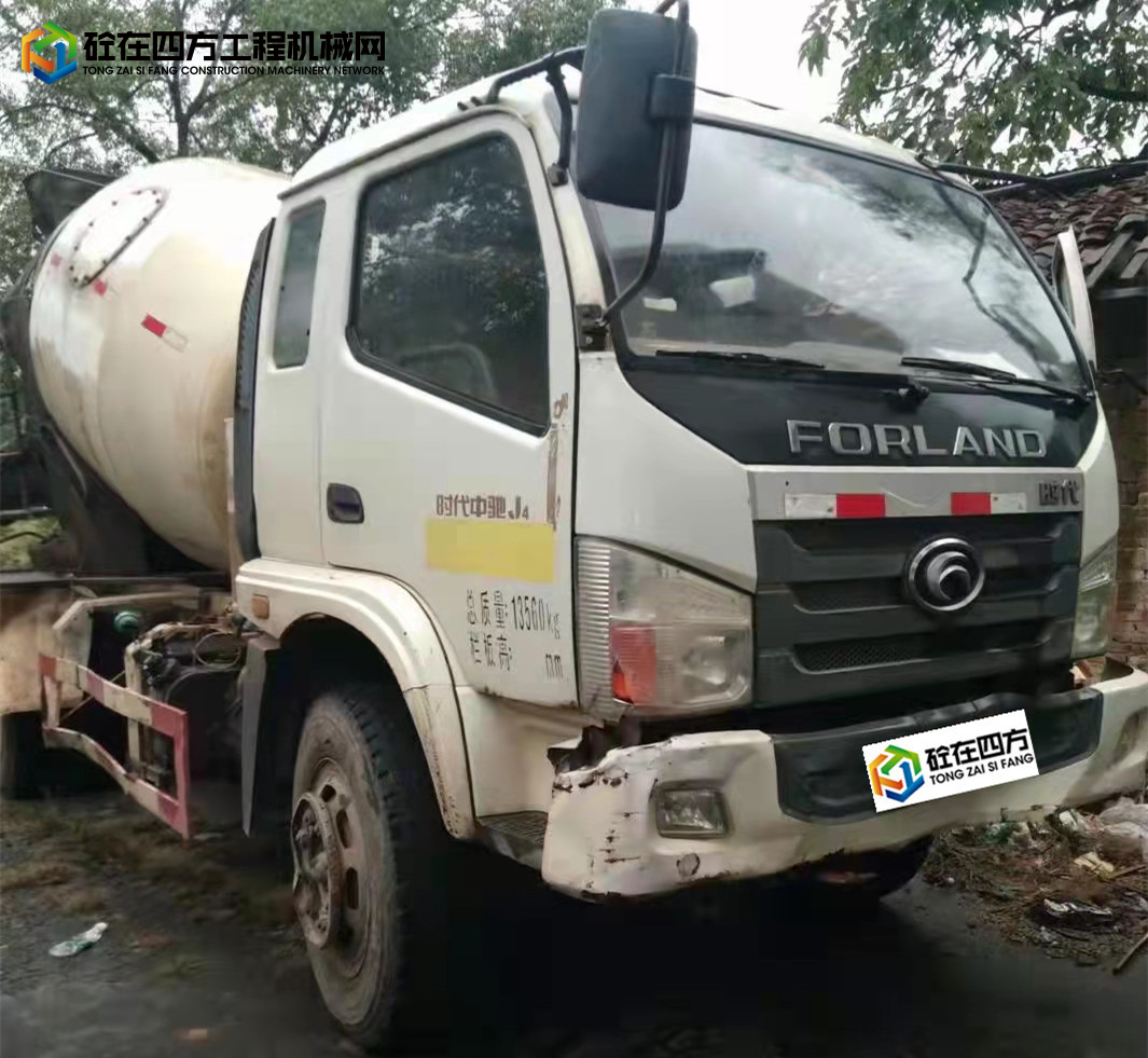 https://images.tongzsf.com/tong/truck_machine/20211111/1618ccfb3f15b6.jpg