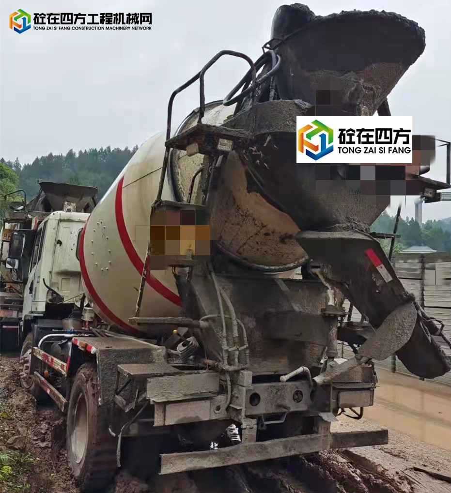 https://images.tongzsf.com/tong/truck_machine/20211112/1618e014dde5d7.jpg