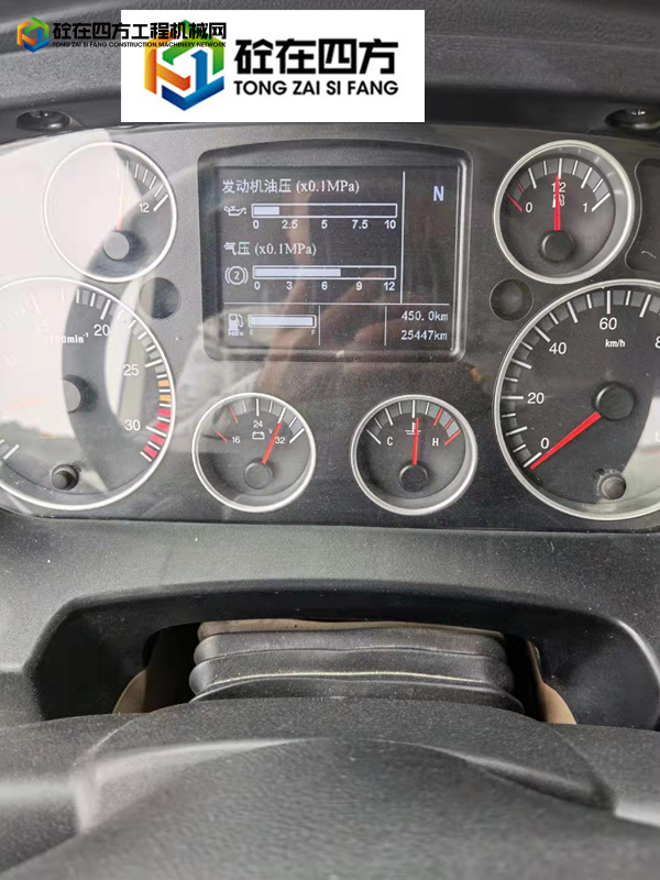 https://images.tongzsf.com/tong/truck_machine/20211112/1618e3eb2f1537.jpg