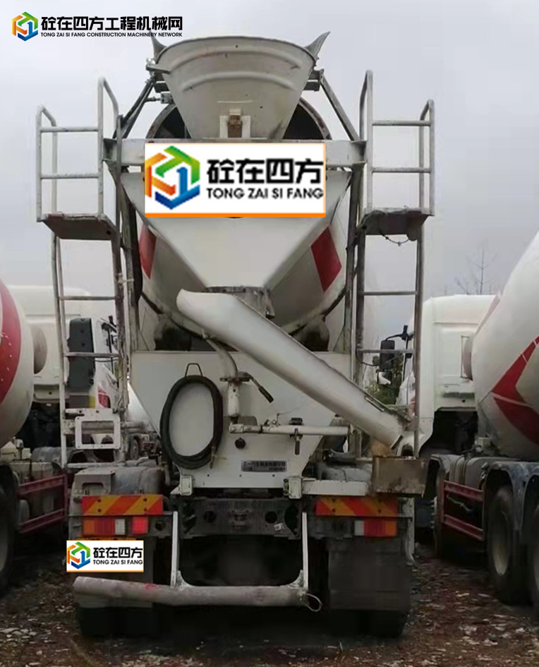 https://images.tongzsf.com/tong/truck_machine/20211113/1618f23971d513.jpg