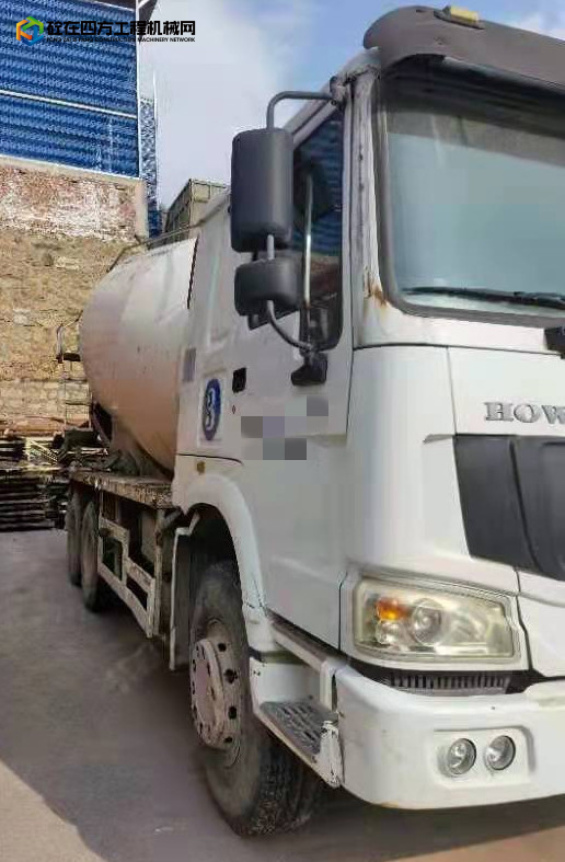 https://images.tongzsf.com/tong/truck_machine/20211115/16191bfe121dcd.jpg