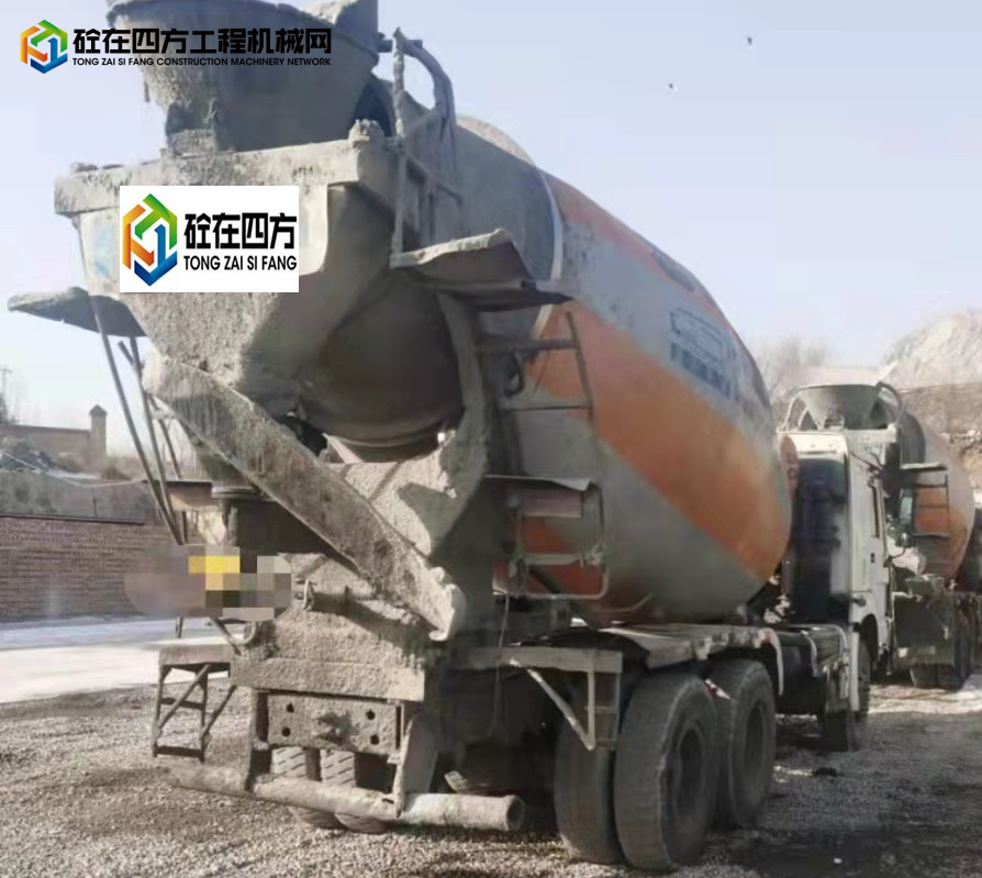 https://images.tongzsf.com/tong/truck_machine/20211115/16191d10fd6f36.jpg