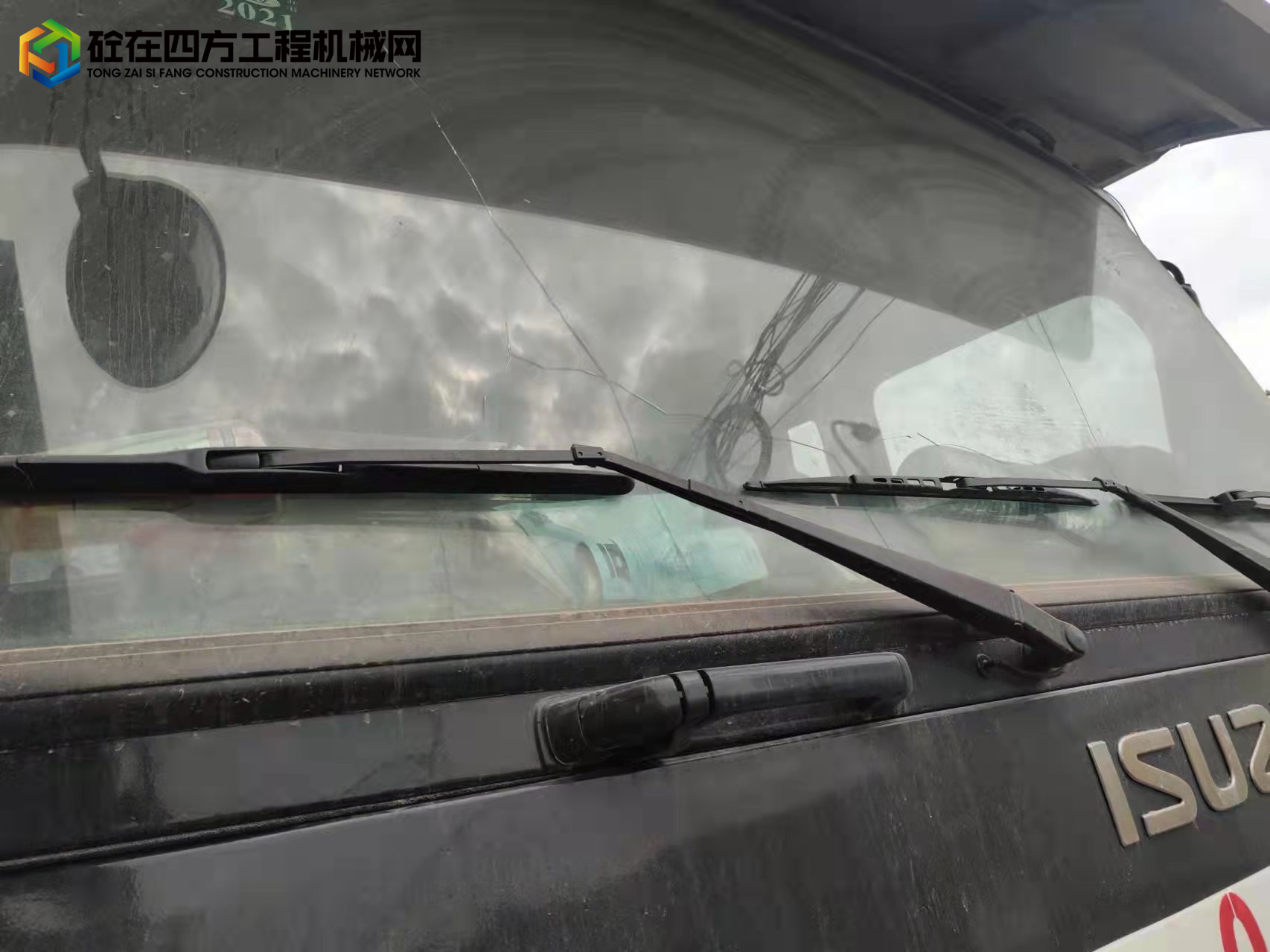 https://images.tongzsf.com/tong/truck_machine/20211116/161931fe43ab13.jpg