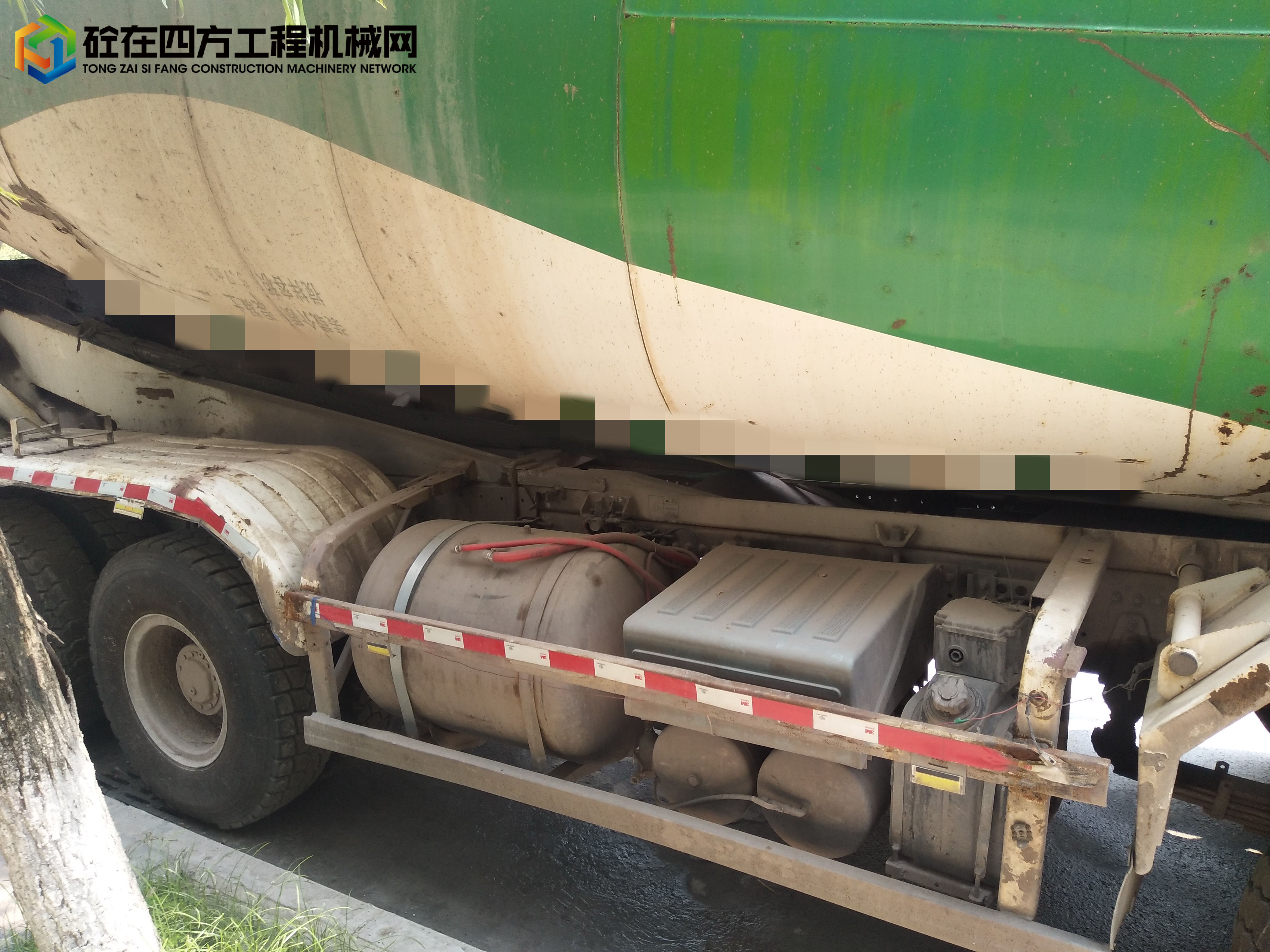 https://images.tongzsf.com/tong/truck_machine/20211117/16194bbafb06d8.jpg