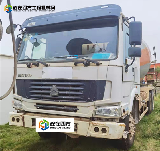https://images.tongzsf.com/tong/truck_machine/20211117/16194cd3e651bd.jpg
