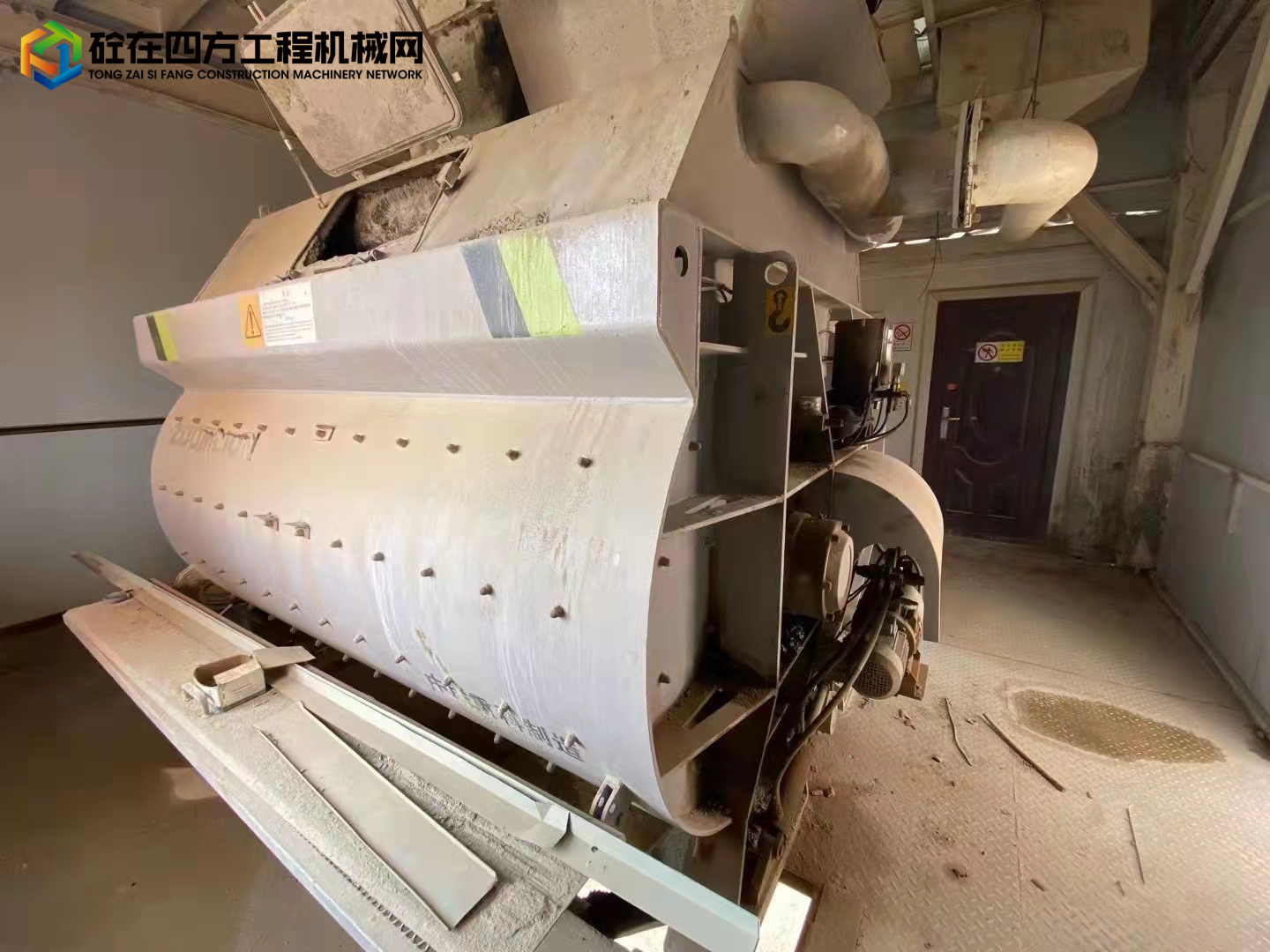 https://images.tongzsf.com/tong/truck_machine/20211118/16195a5a610bd3.jpg