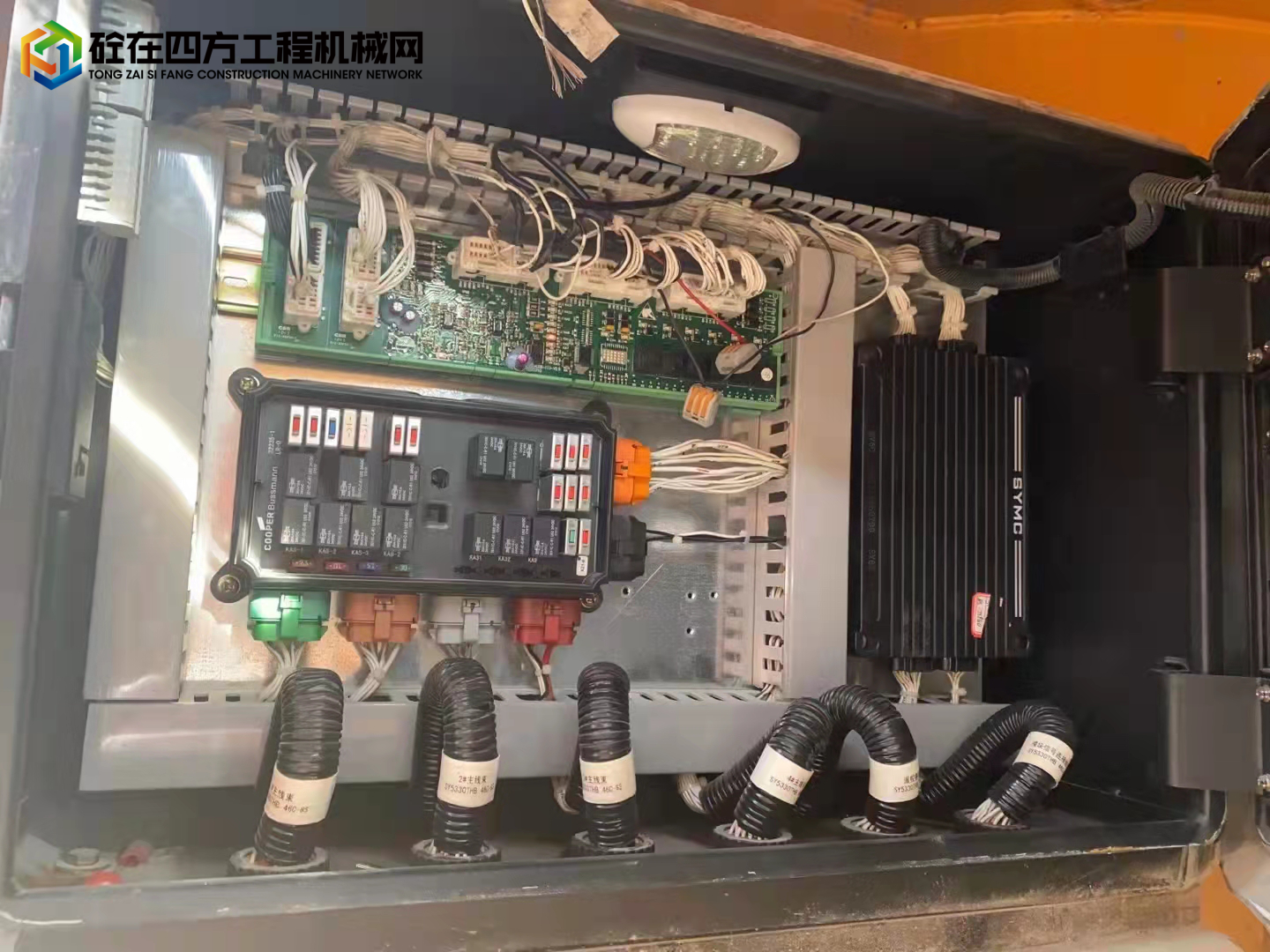 https://images.tongzsf.com/tong/truck_machine/20211118/16196190f32fab.jpg