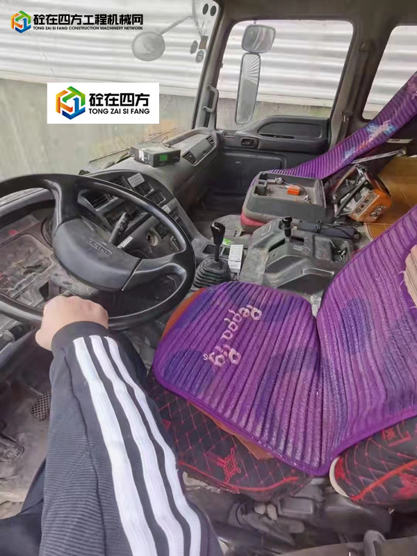 https://images.tongzsf.com/tong/truck_machine/20211119/16197706a90a0f.jpg