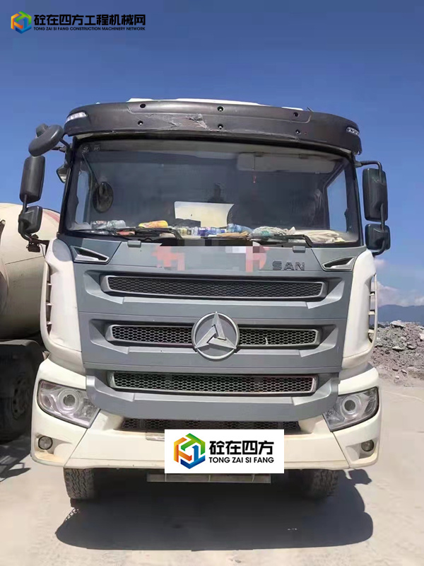 https://images.tongzsf.com/tong/truck_machine/20211120/16198b63b16b61.jpg