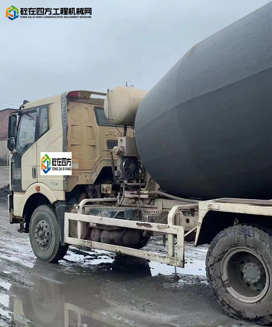 https://images.tongzsf.com/tong/truck_machine/20211122/1619b5e94a6ecd.jpg