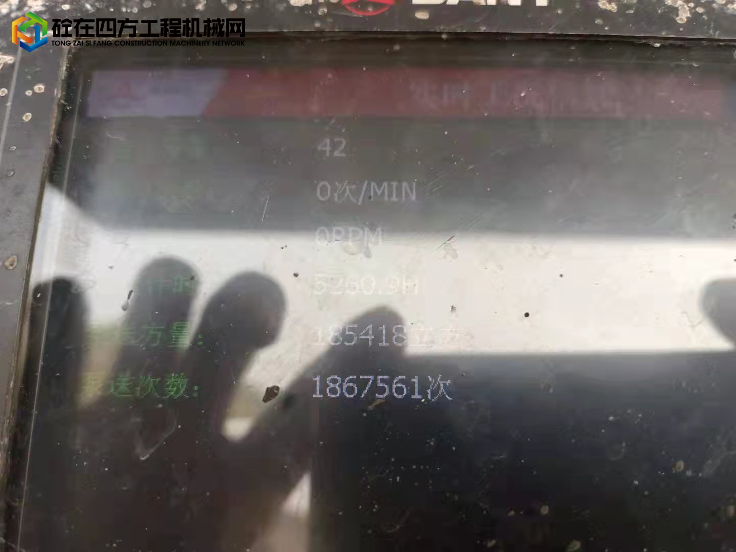 https://images.tongzsf.com/tong/truck_machine/20211123/1619ca12b80d03.jpg