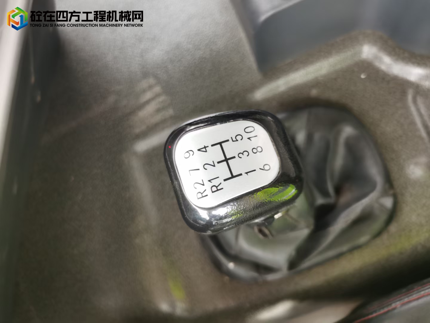 https://images.tongzsf.com/tong/truck_machine/20211123/1619ce6c1a9d35.jpg