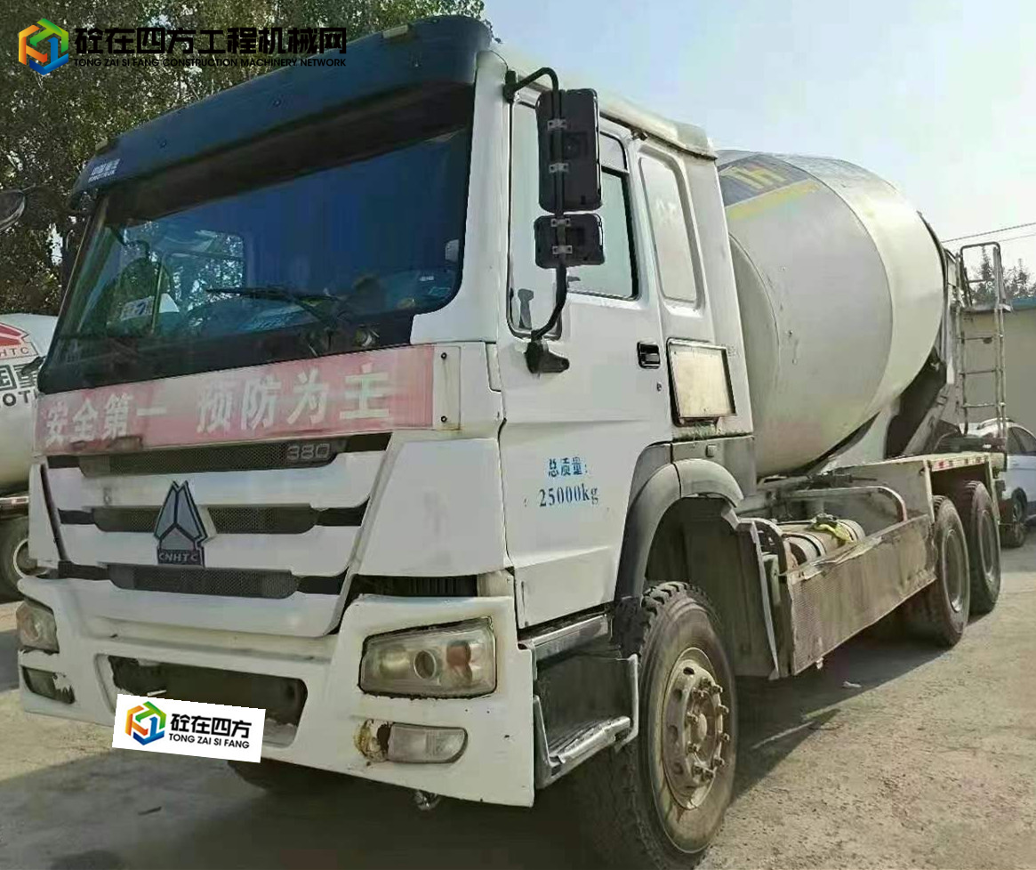 https://images.tongzsf.com/tong/truck_machine/20211124/1619d9ac51bdfb.jpg