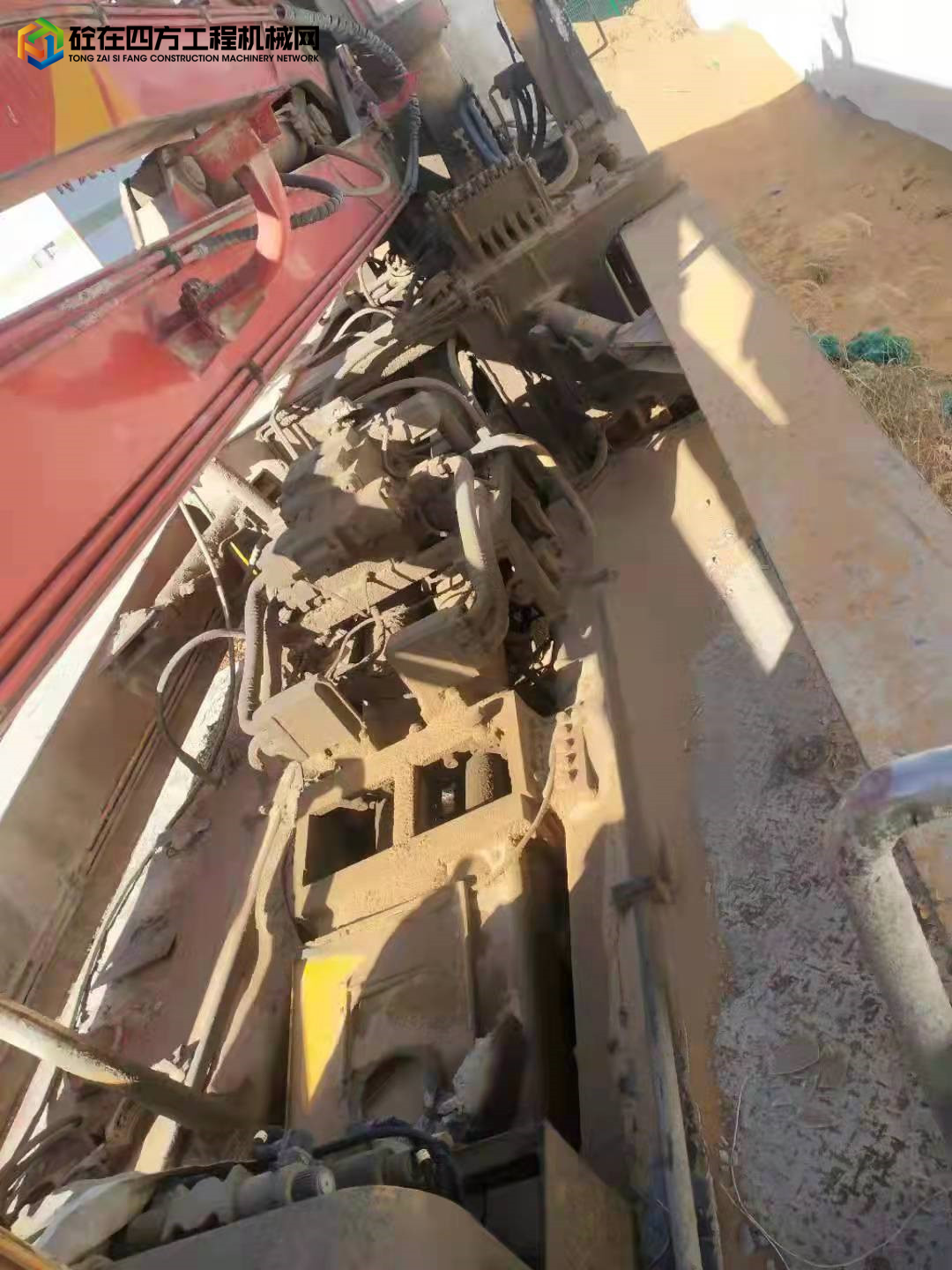 https://images.tongzsf.com/tong/truck_machine/20211126/161a08150b2b2f.jpg