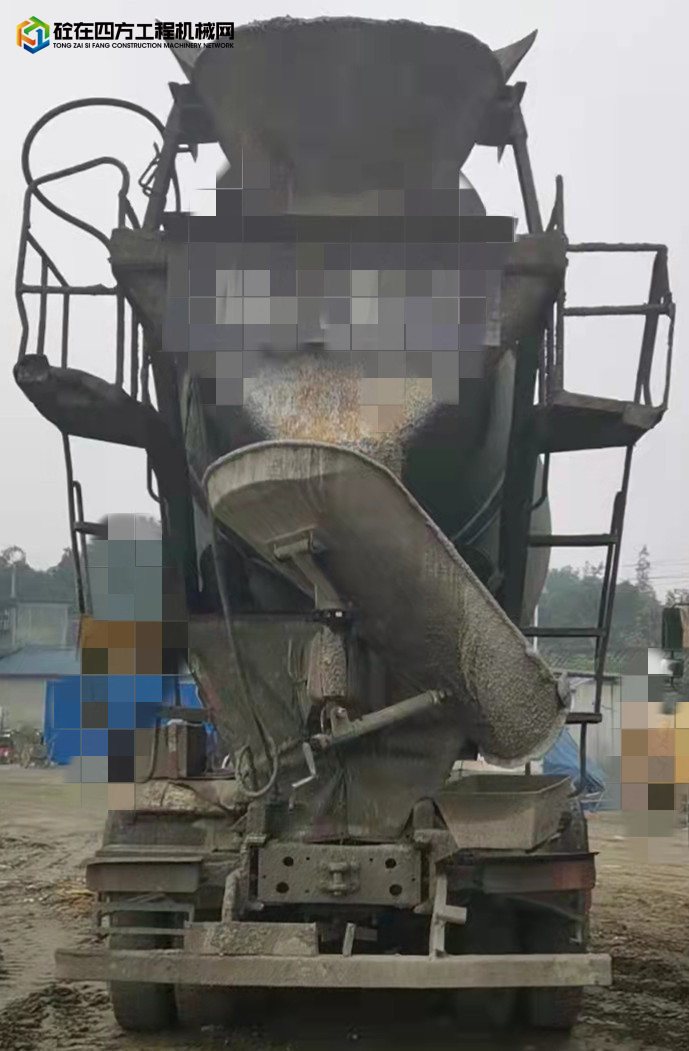 https://images.tongzsf.com/tong/truck_machine/20211126/161a087fe43ad2.jpg
