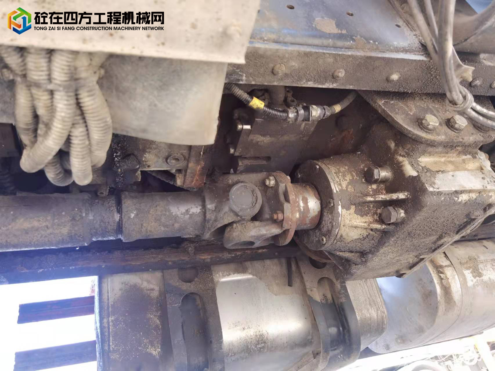 https://images.tongzsf.com/tong/truck_machine/20211126/161a09f74e2db4.jpg