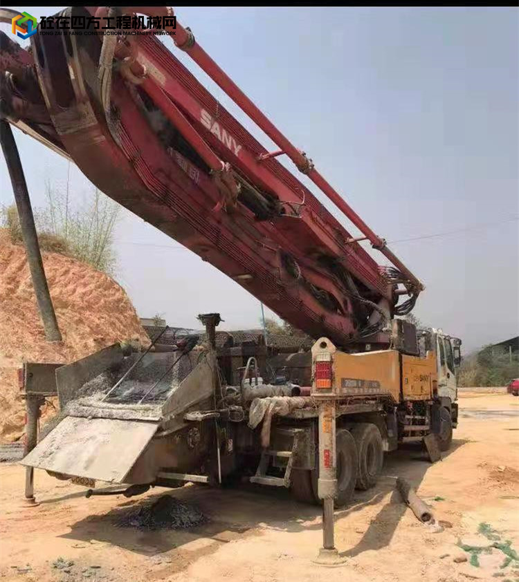 https://images.tongzsf.com/tong/truck_machine/20211126/161a0a4ee23727.jpg