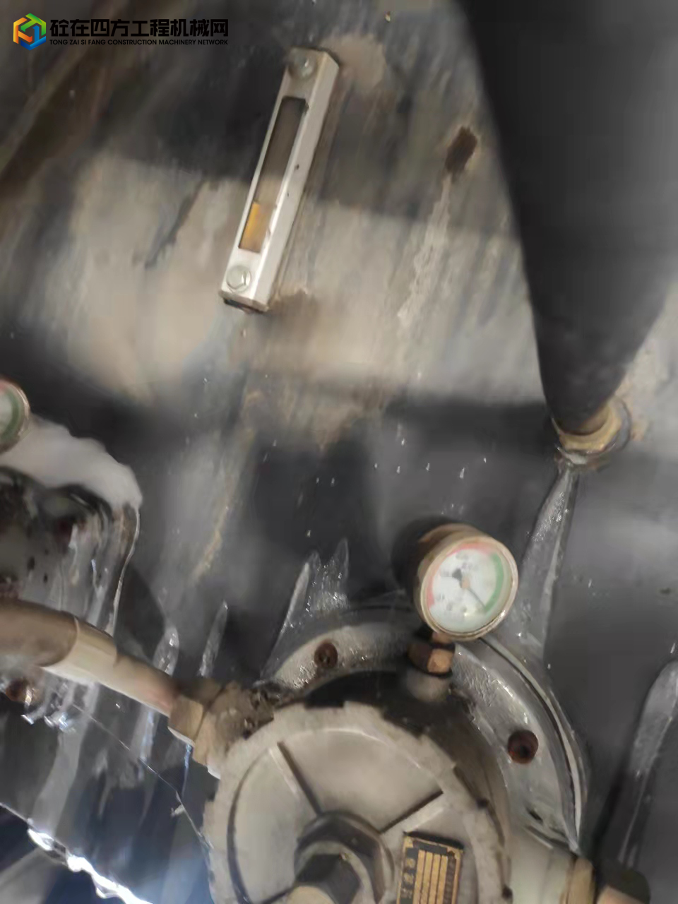 https://images.tongzsf.com/tong/truck_machine/20211129/161a4aa33d8604.jpg