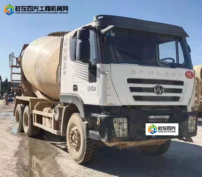 https://images.tongzsf.com/tong/truck_machine/20211130/161a5e90a1286e.jpg