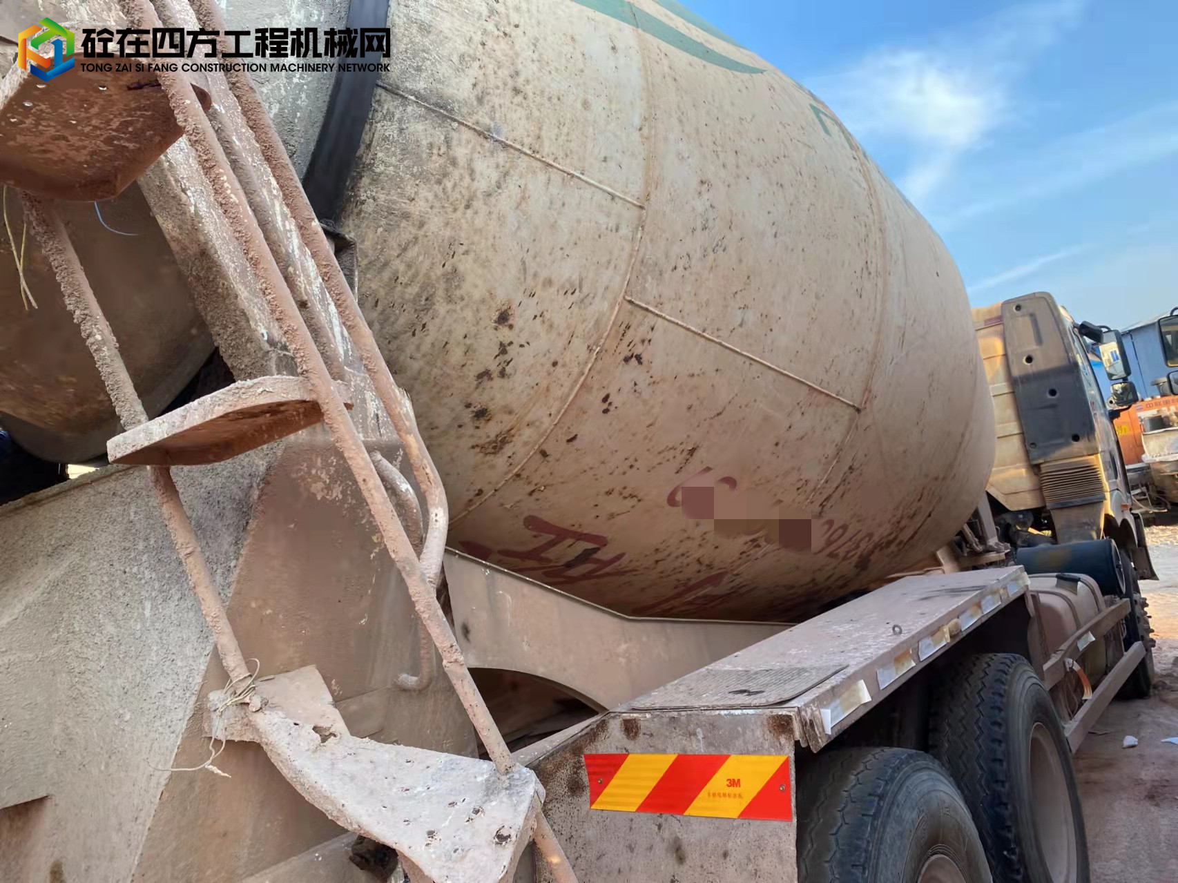 https://images.tongzsf.com/tong/truck_machine/20211130/161a5f52fe8e7f.jpg