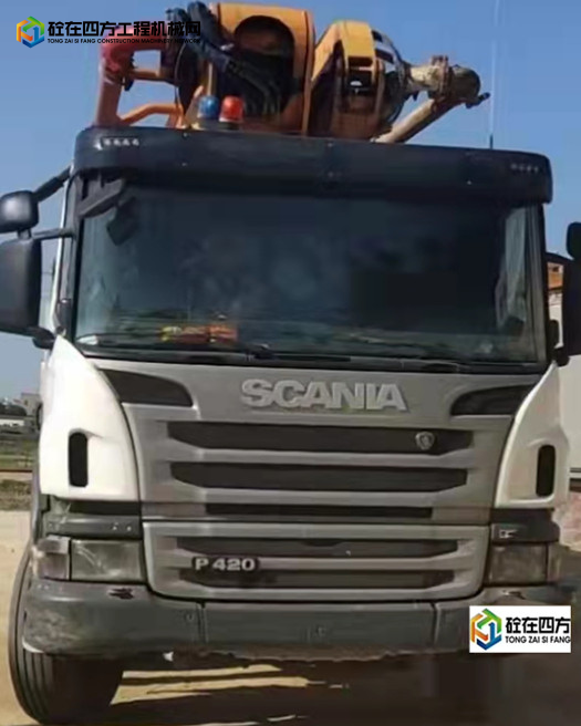 https://images.tongzsf.com/tong/truck_machine/20211201/161a71c93d9b02.jpg