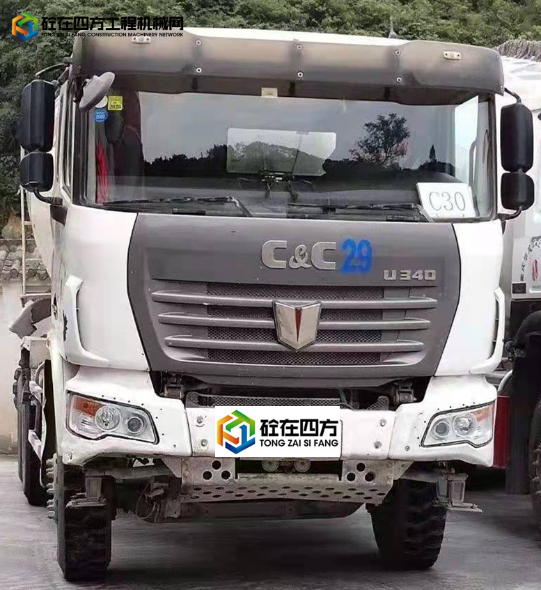 https://images.tongzsf.com/tong/truck_machine/20211201/161a74fae8c0a6.jpg