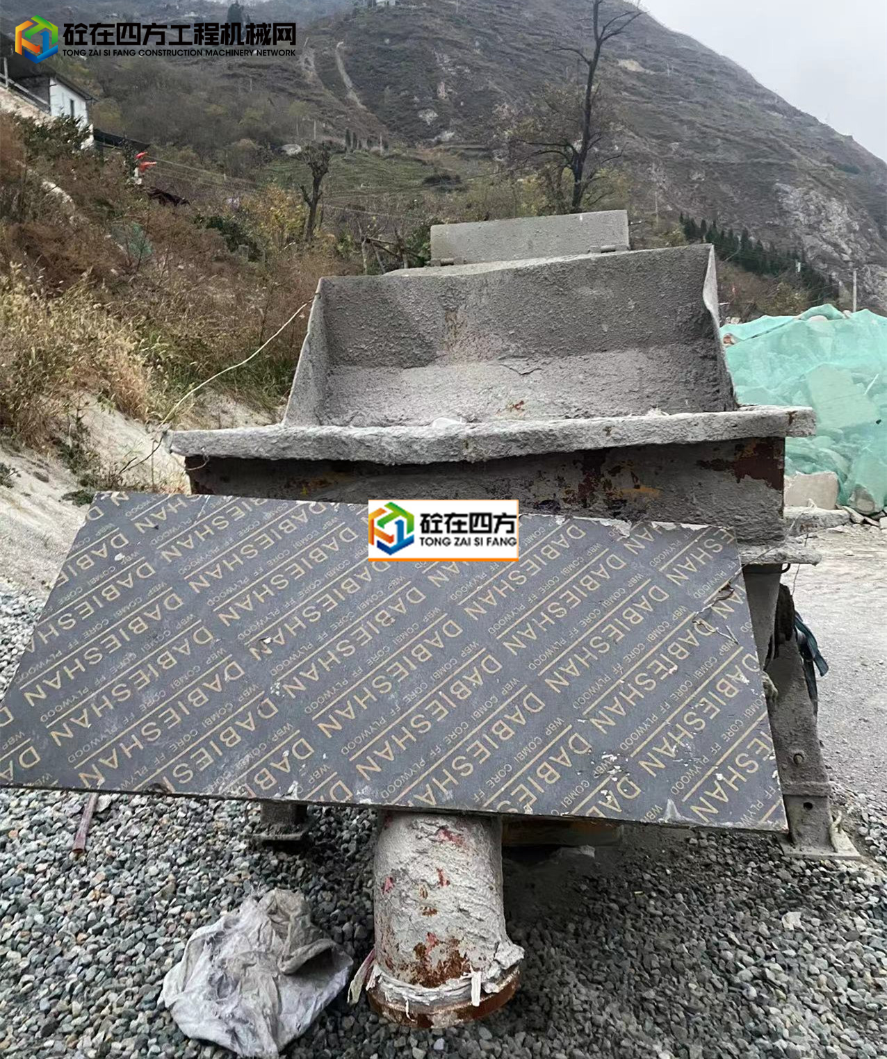 https://images.tongzsf.com/tong/truck_machine/20211202/161a8816284fc5.jpg