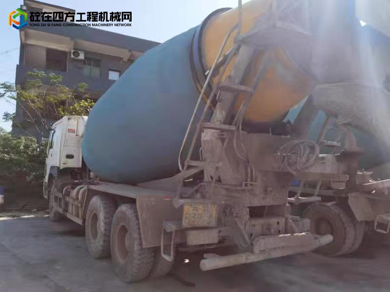 https://images.tongzsf.com/tong/truck_machine/20211202/161a88f280a338.jpg