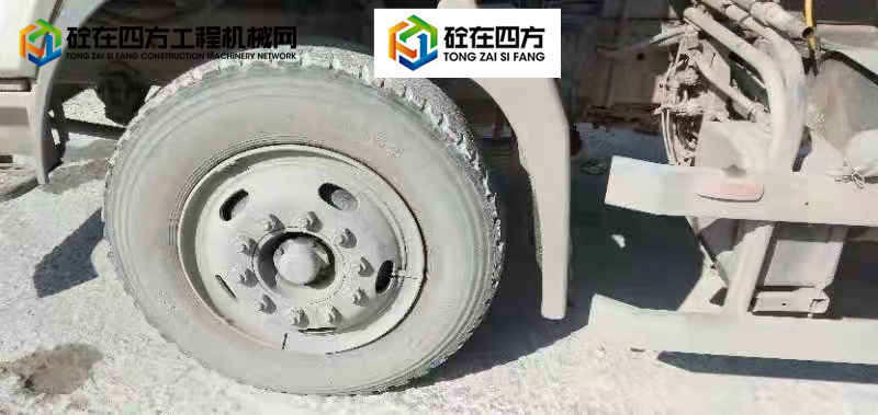 https://images.tongzsf.com/tong/truck_machine/20211203/161a9b7eadc17a.jpg