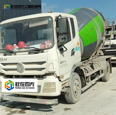 https://images.tongzsf.com/tong/truck_machine/20211203/161a9b7eb9f00f.jpg